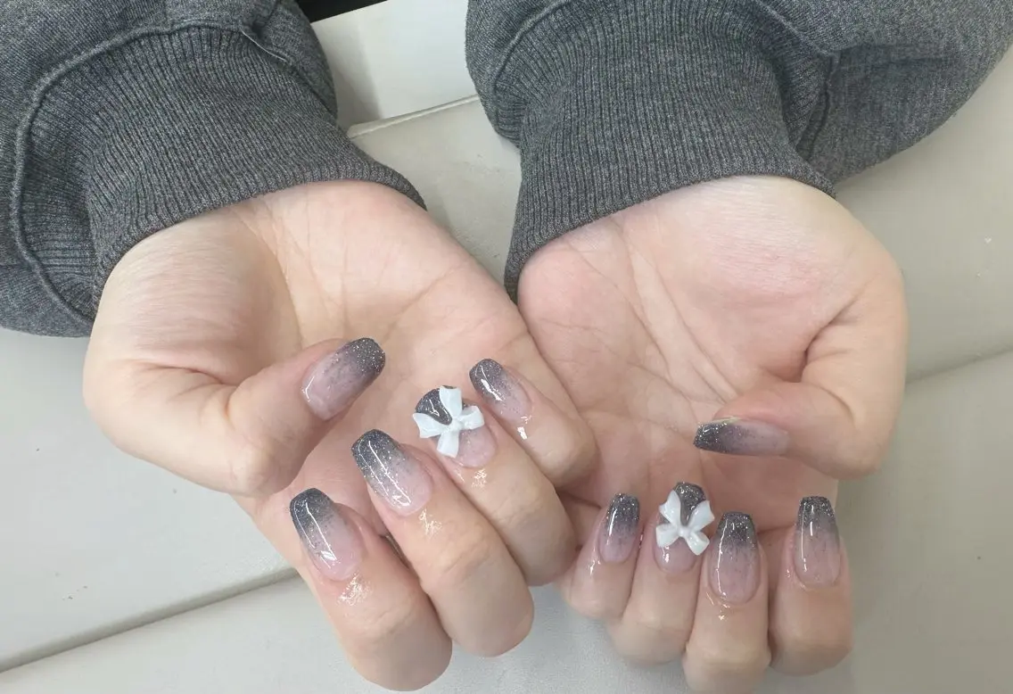 ネイル Shiori Nailのネイルデザイン