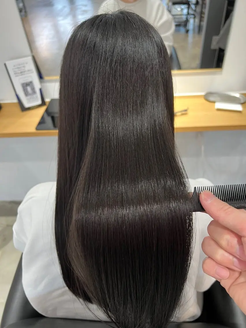 カット💇🏼‍♀️＋美髪縮毛矯正＋ケアカラー＋Aujua４Stepトリートメント🫧✨の写真