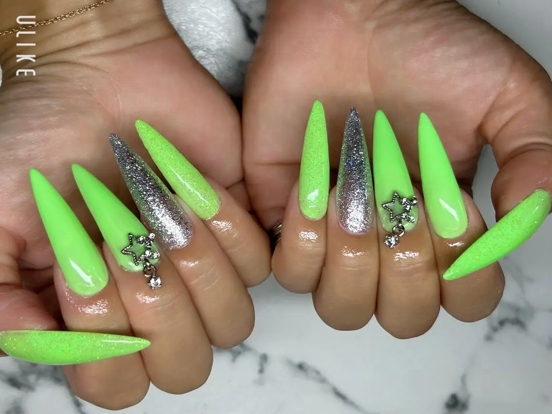 ネイル anela_nail aynのネイルデザイン