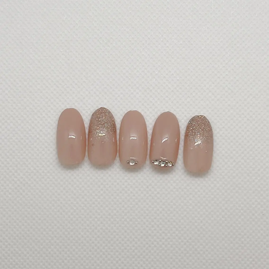 ネイル シンプルネイル soi.. .のネイルデザイン