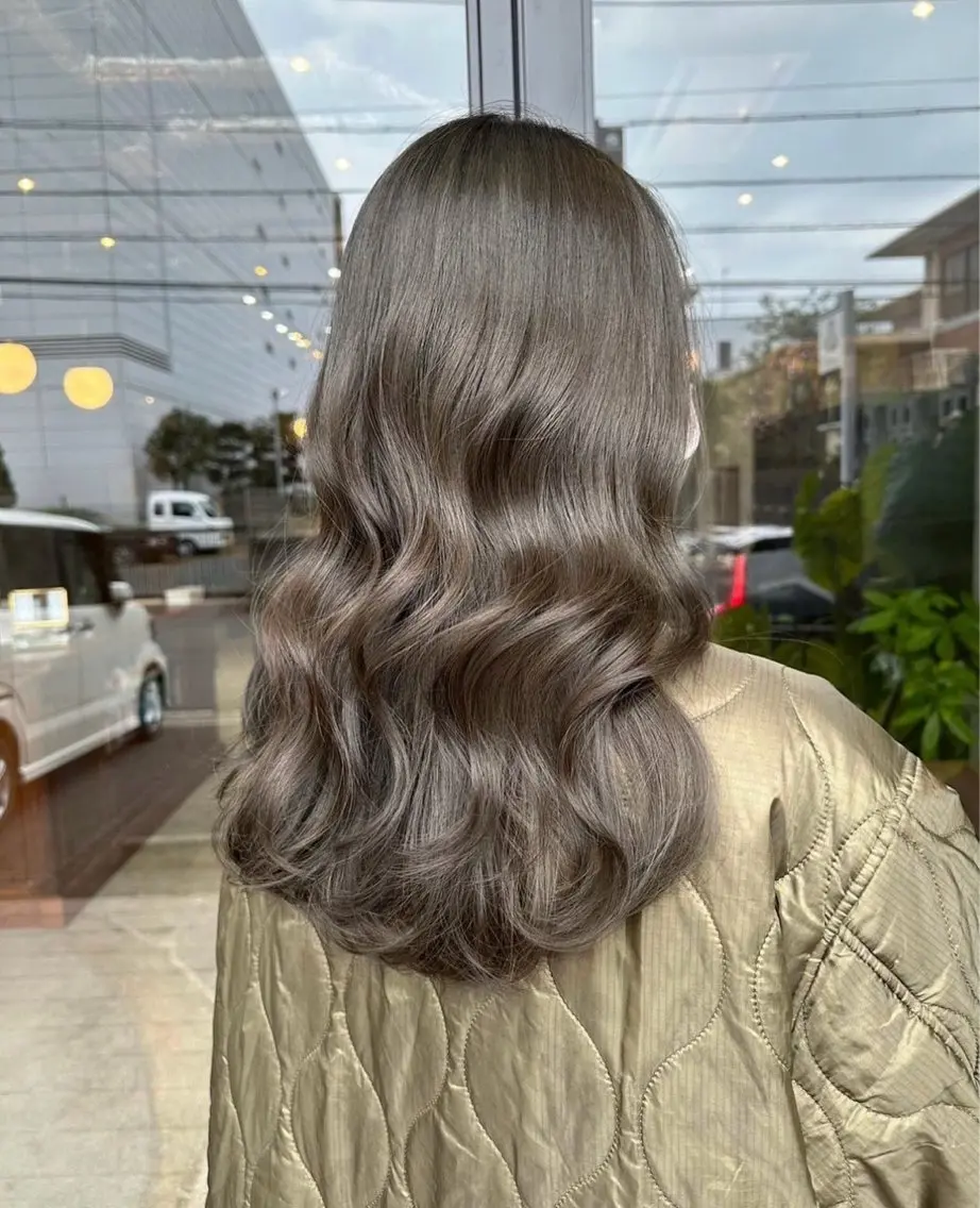 ロング カラー ❤️縮毛矯正❤️ 髪質改善❤️平野実花のヘアスタイル