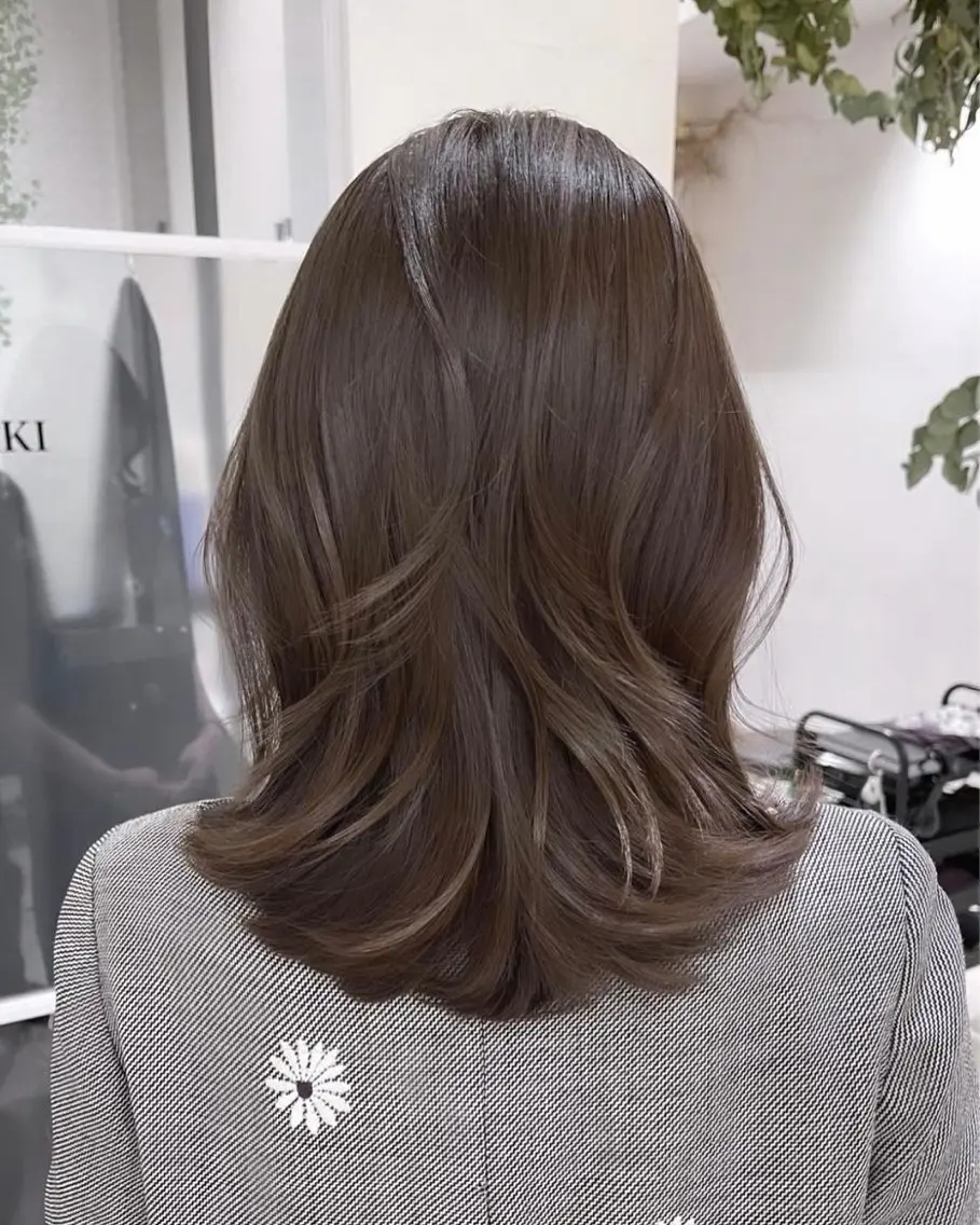 ミディアム カラー ベージュカラー ブリーチ 透明感カラー ブリーチなしカラー 髪質改善 カット ヘアカラー トリートメント 【博多髪質改善】 吉村 清志のヘアスタイル