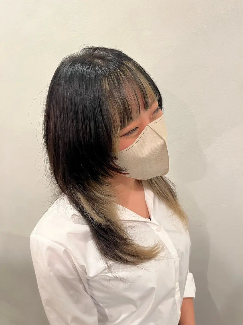 ロング カラー ヘアカラー COME HAIR カイのヘアスタイル