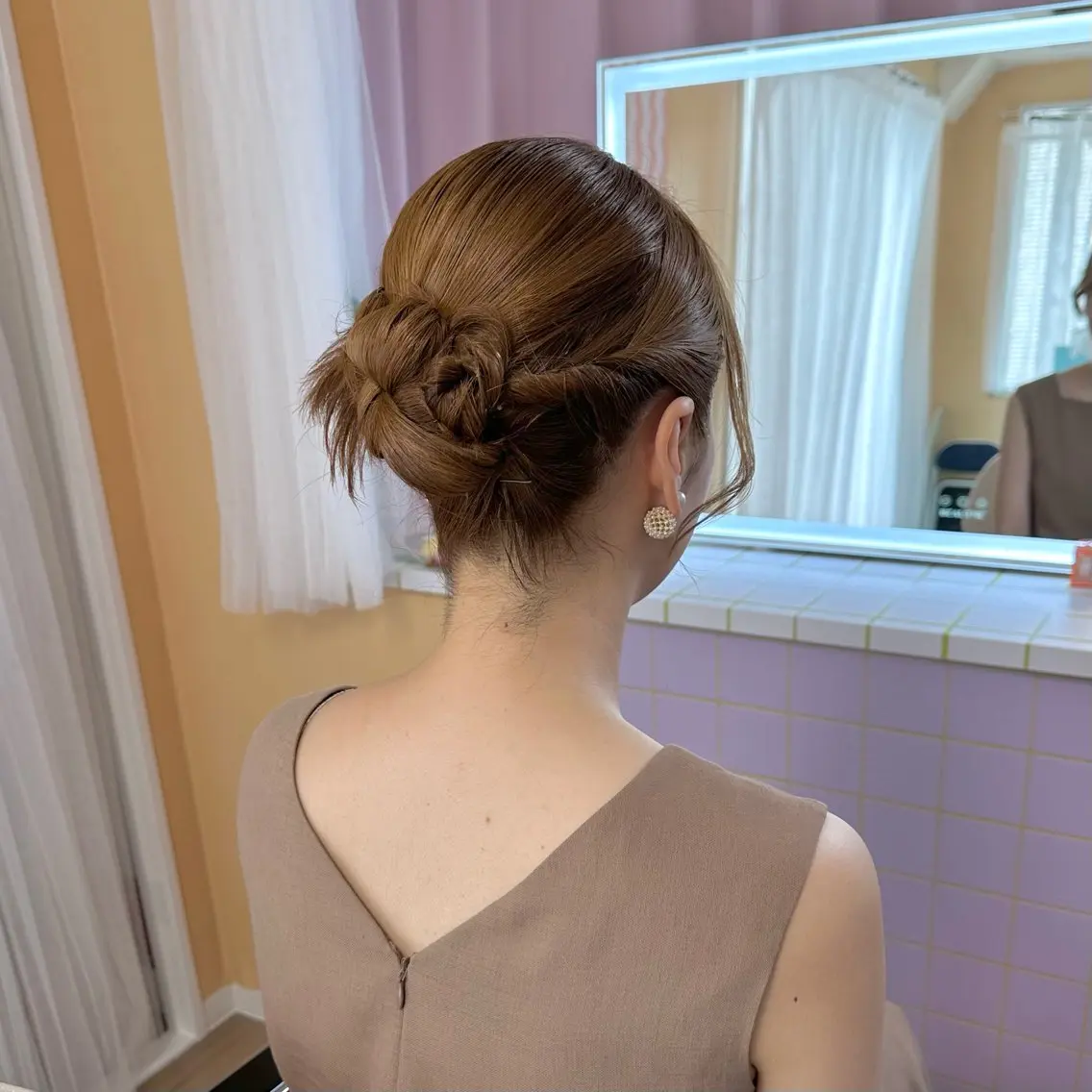 ショート ヘアアレンジ ヘアセット 美の間 杏寿 ヘアセットサロンのヘアスタイル