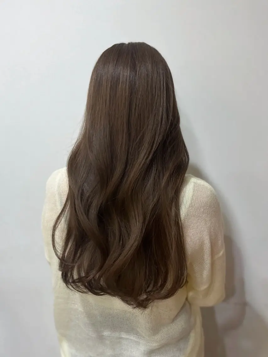 ロング カラー ブラウンカラー カット ヘアカラー トリートメント 透明感カラー／ 艶感カラー／RAMUのヘアスタイル