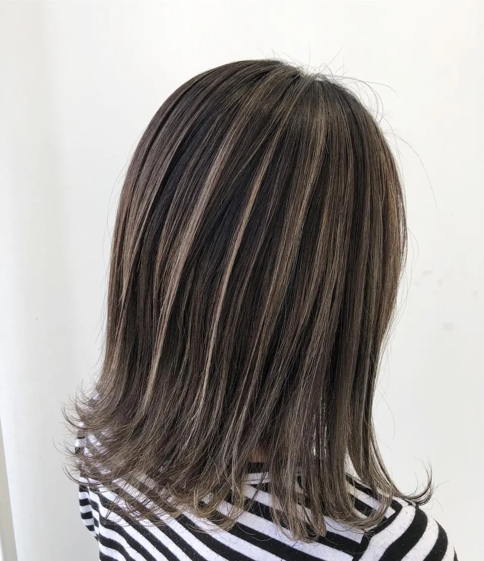 🌼🌼カット＋ハイライト🌼🌼ブリーチあり （ホイル10枚）の写真