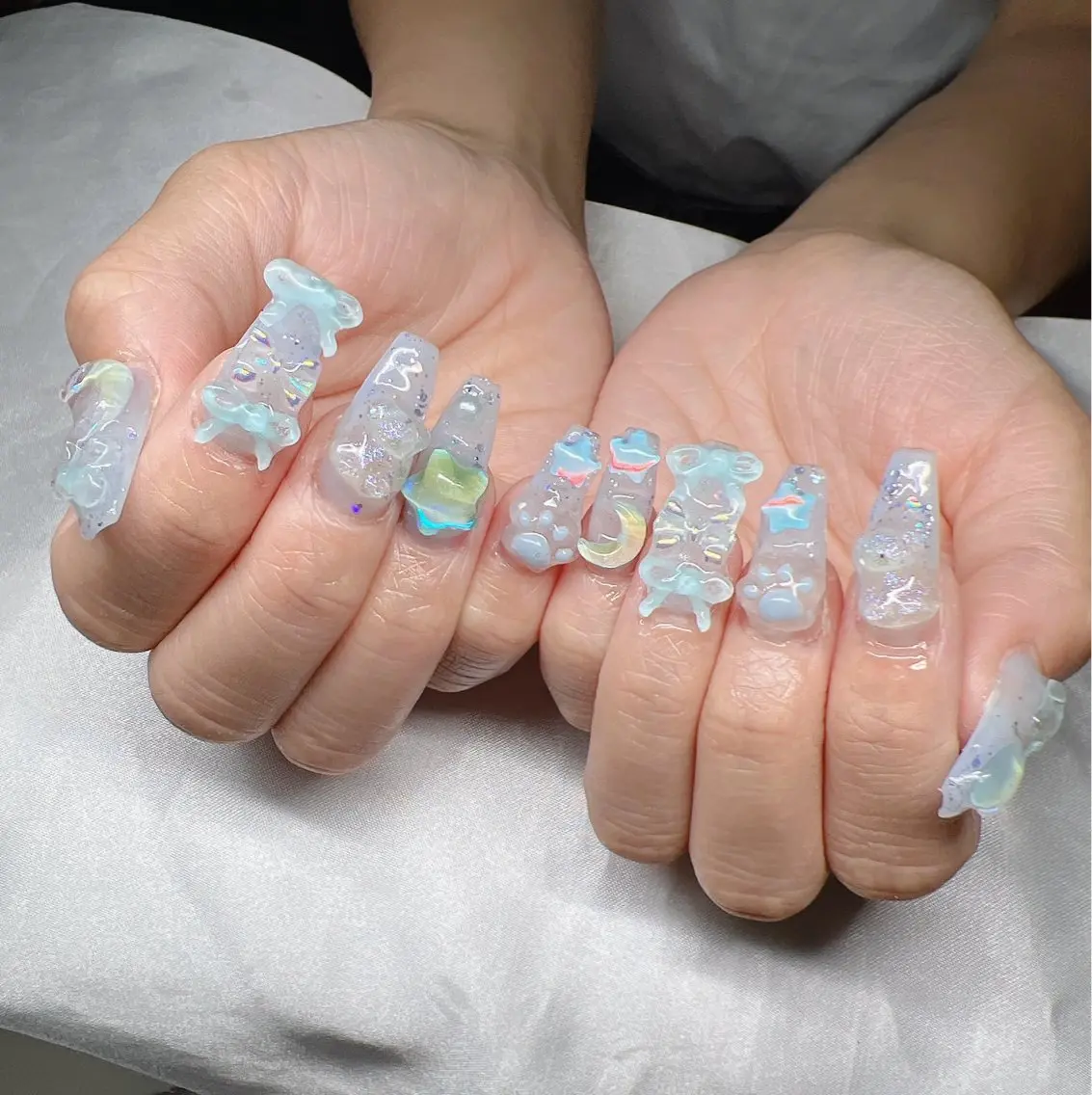 ネイル 長さ出し グラデーション 卒業式 キラキラネイル マグネットネイル ハンドネイル Lee Nailsのネイルデザイン