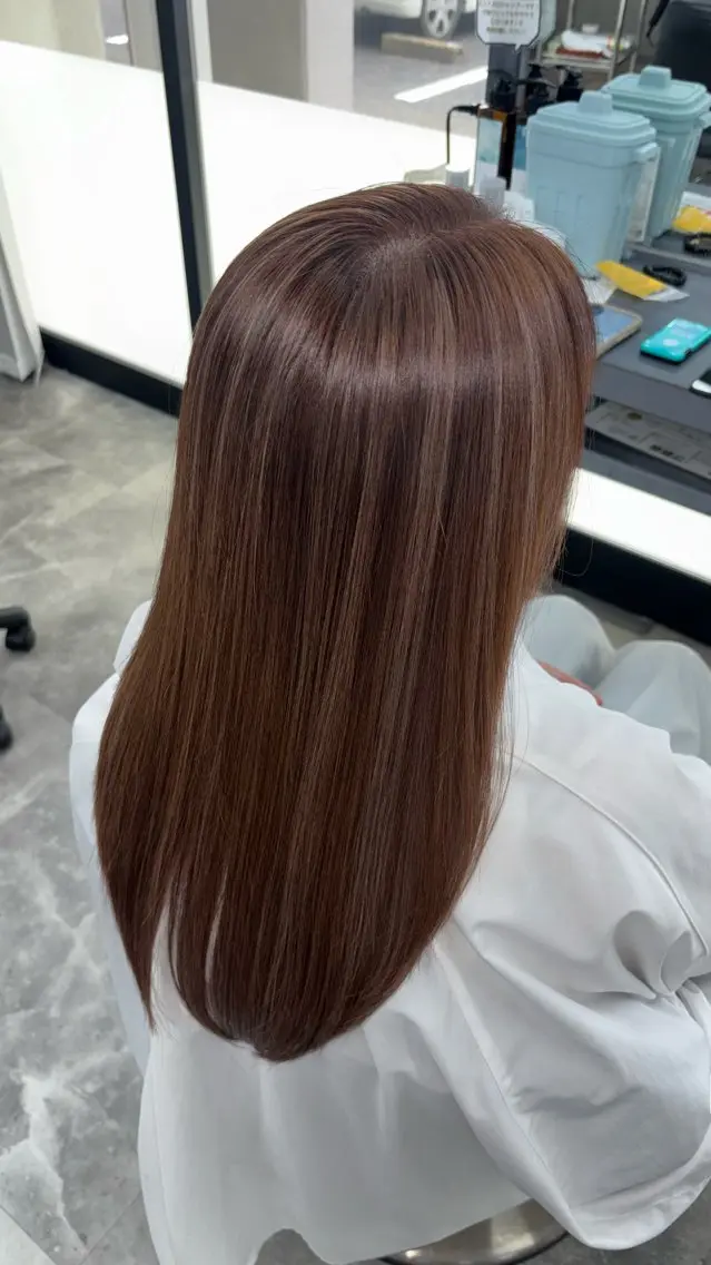 ロング ハイライト 亀田 魁翔のヘアスタイル