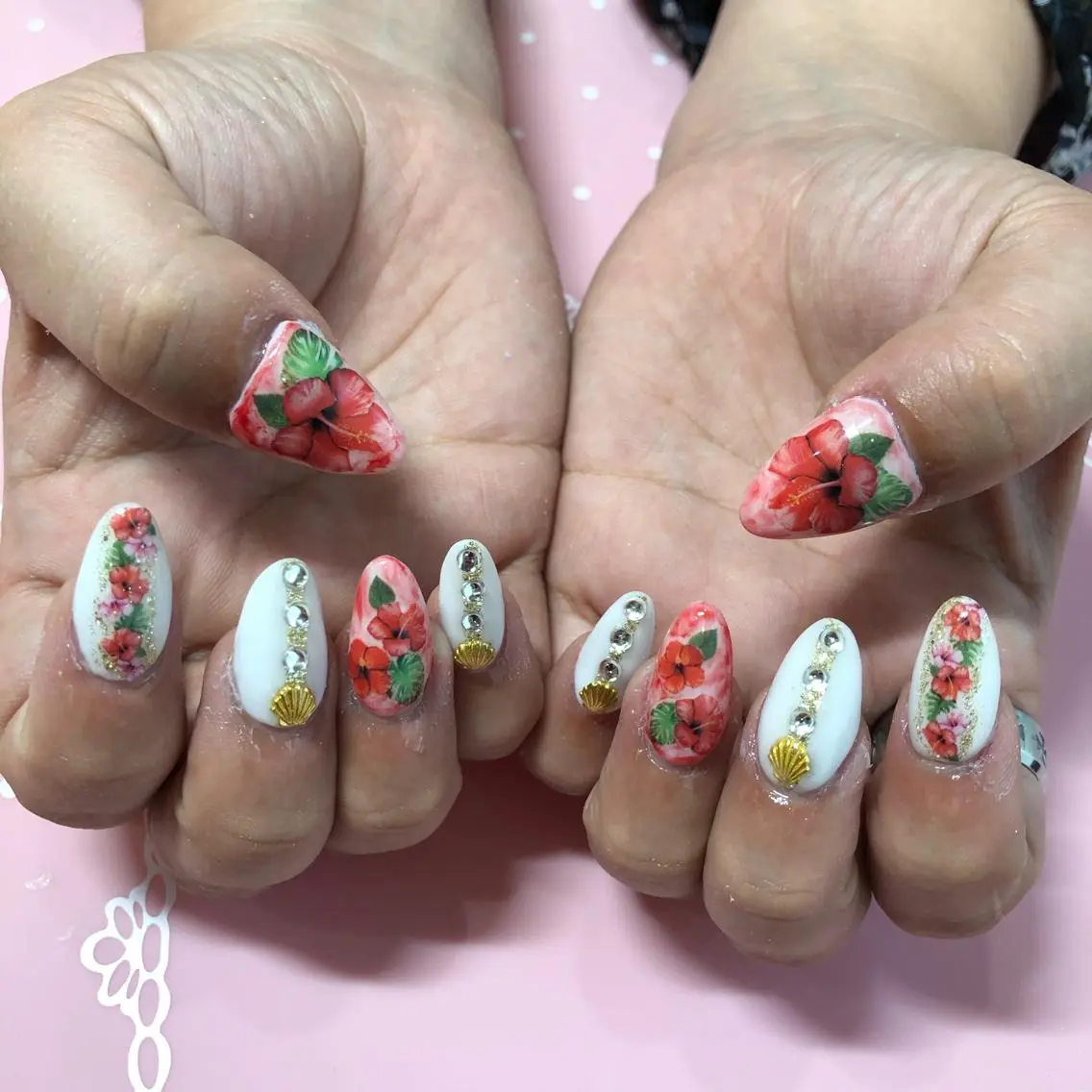 ショート ネイル アートネイル ハンドネイル 《LB》ラブリエ Nail&eyeのマツエク・マツパデザイン