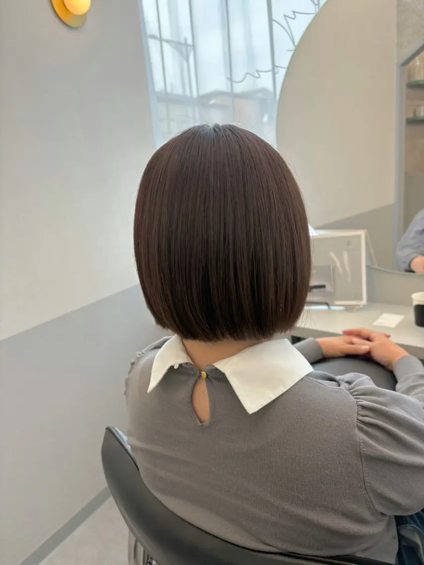 ミディアム ボブ 小顔カット カット トリートメント 🌷MIREA🌷 LUANA 難波店のヘアスタイル