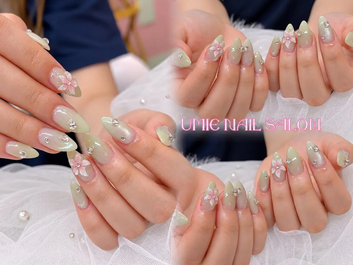 ネイル フットネイル フレンチネイル ジェルネイル ガラスフレンチ マグネットネイル UMIE NAIL SALONのネイルデザイン