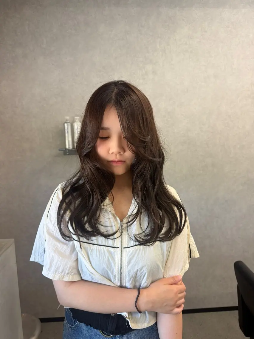 ロング カラー ヘアカラー アヤカ （AYAKA）のヘアスタイル