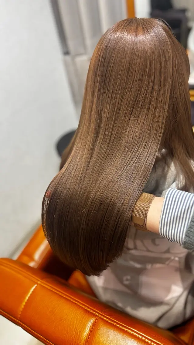 ロング カラー カット ヘアカラー トリートメント 【完全個室】髪質改善 暖色カラー/山崎唯奈のヘアスタイル