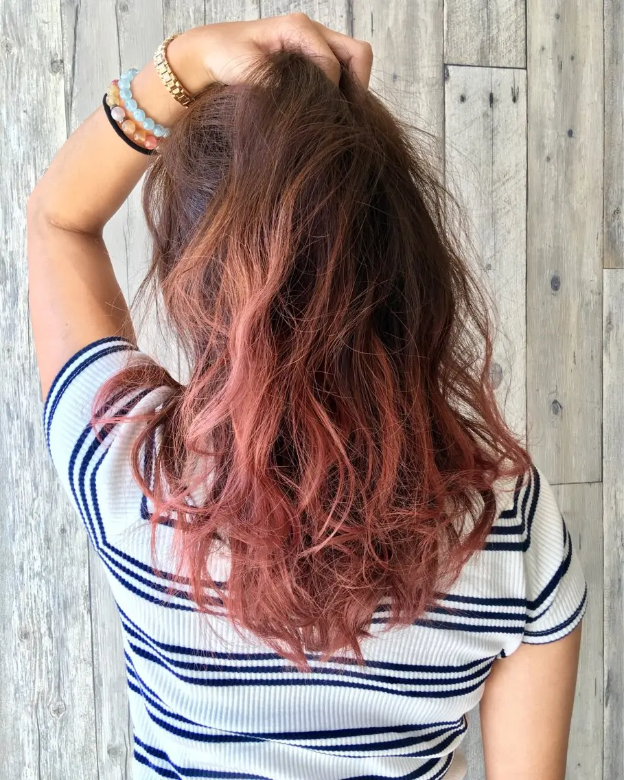 セミロング Navy (ネイビー)のヘアスタイル