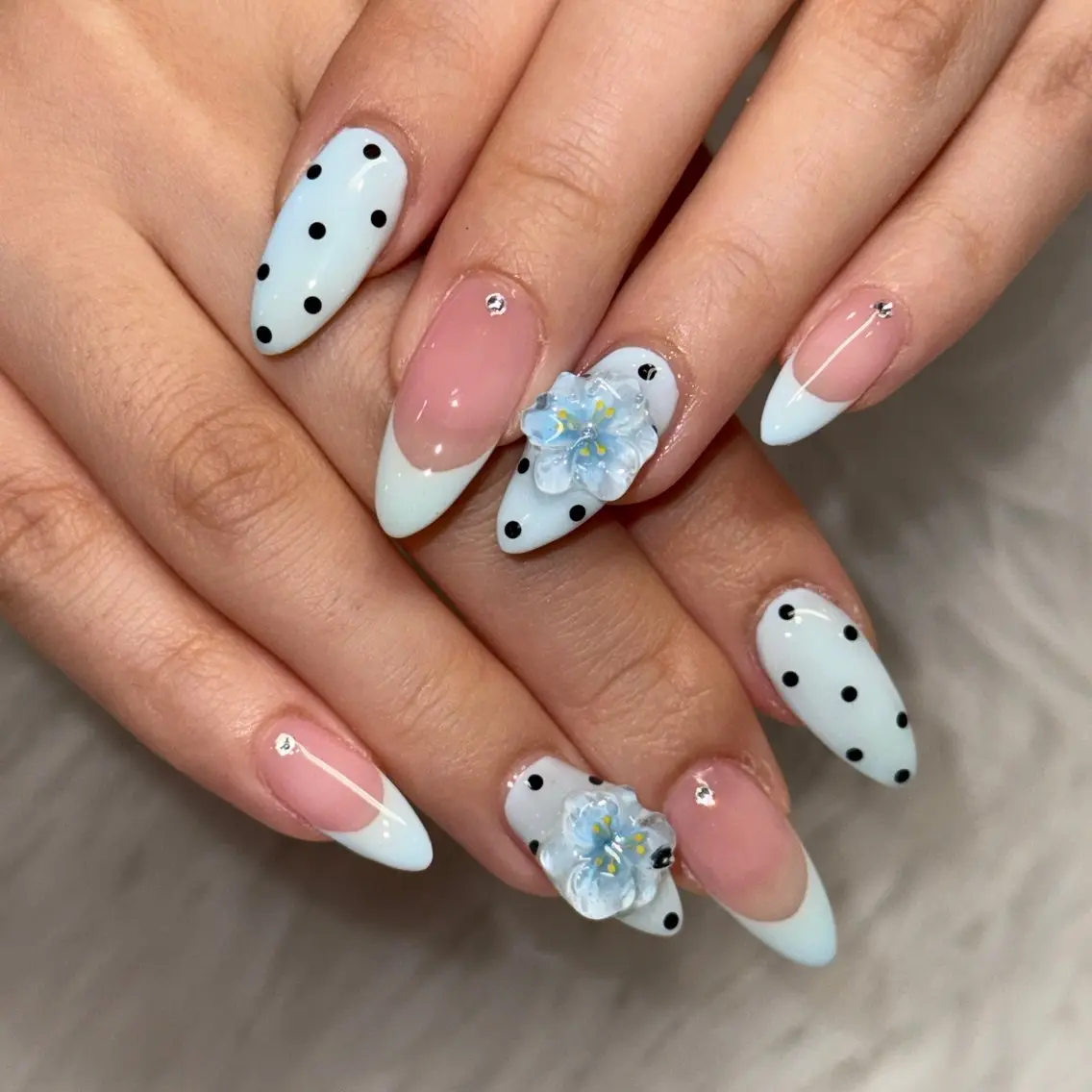 ネイル ハンドネイル 💖𝓜𝓲𝓸 /8月予約受付中💖のネイルデザイン