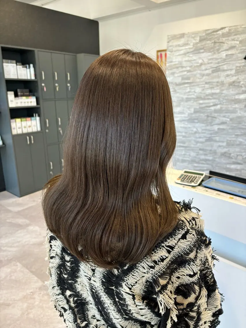 セミロング 韓国風ヘア カット ヘアカラー トリートメント maki💖 レイヤー/髪質改善のヘアスタイル