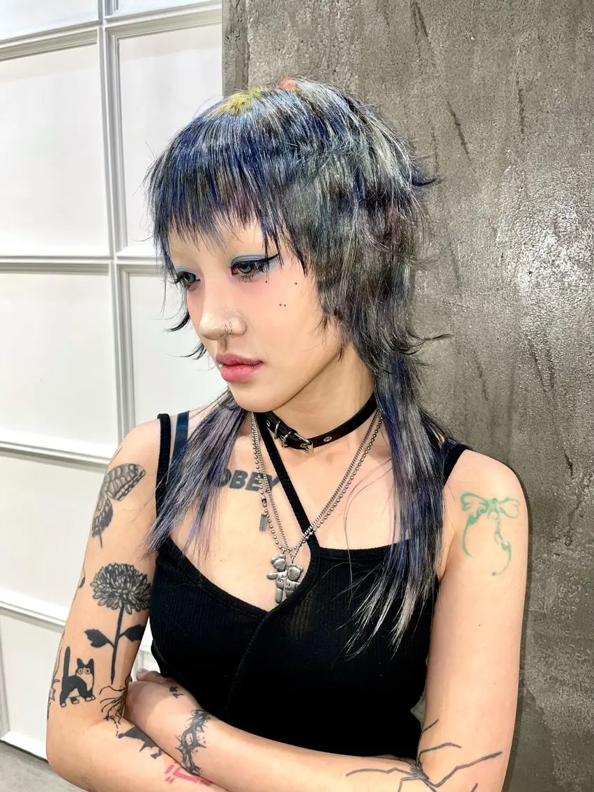 ミディアム カラー カット ヘアカラー トリートメント デザインカラー⭐︎★ 🐆hyo🐆のヘアスタイル