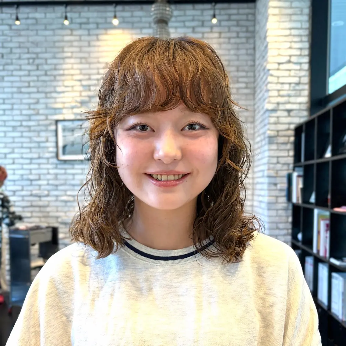 ミディアム パーマ カット パーマ トリートメント 好光 優香のヘアスタイル