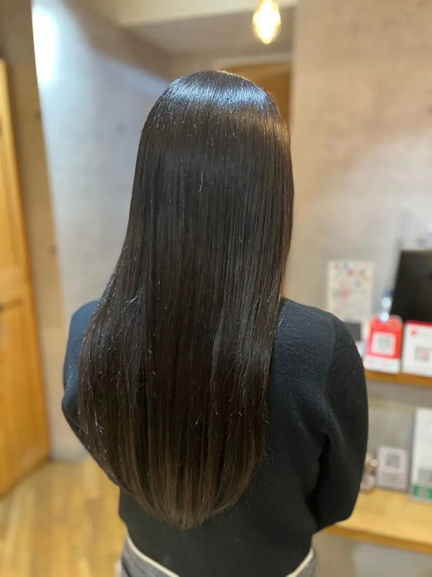 【🧤練習モデル🧤】　　　　　　　　　　　　　　　　　　　ツヤツヤ縮毛矯正🧖🏼‍♀️の写真