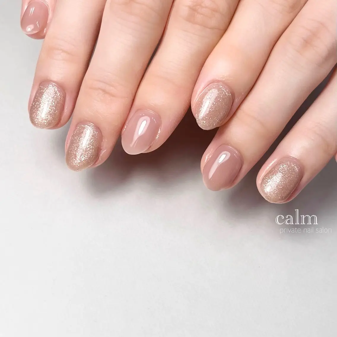 ネイル ハンドネイル calm 〔ｶｰﾑ〕のネイルデザイン