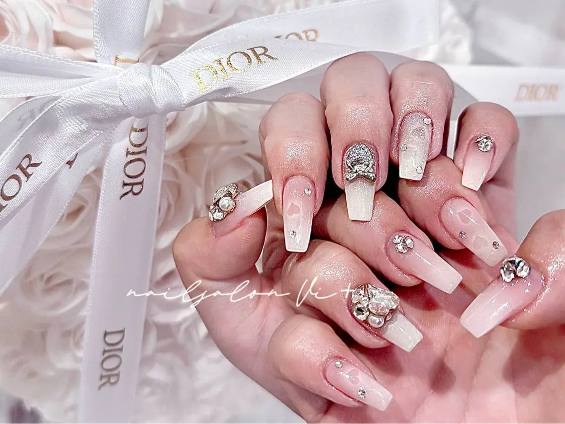 ネイル ハンドネイル ✨Nailsalon Vi+✨のネイルデザイン