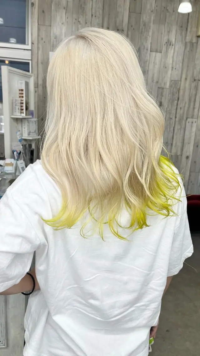 セミロング ヘアカラー 中道 晶のヘアスタイル