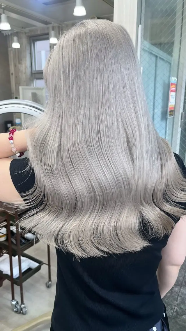 ロング ヘアカラー 中道 晶のヘアスタイル