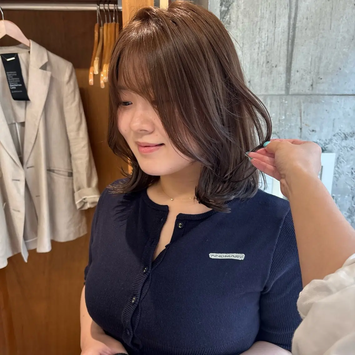 セミロング カラー ヘアカラー トリートメント 瑠己杏 :ボブ/ ハイトーンのヘアスタイル