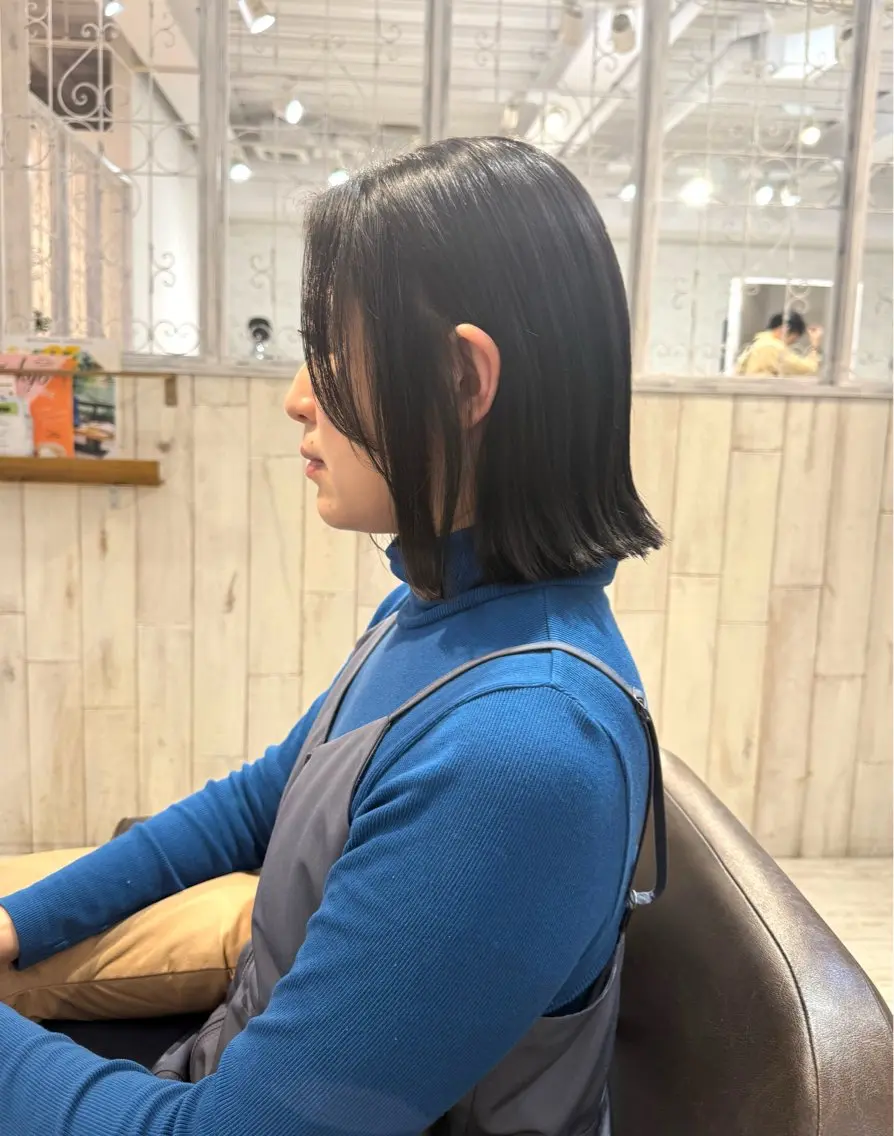 ショート ボブ 外ハネヘア 韓国ヘア 🎀華澄のヘアスタイル