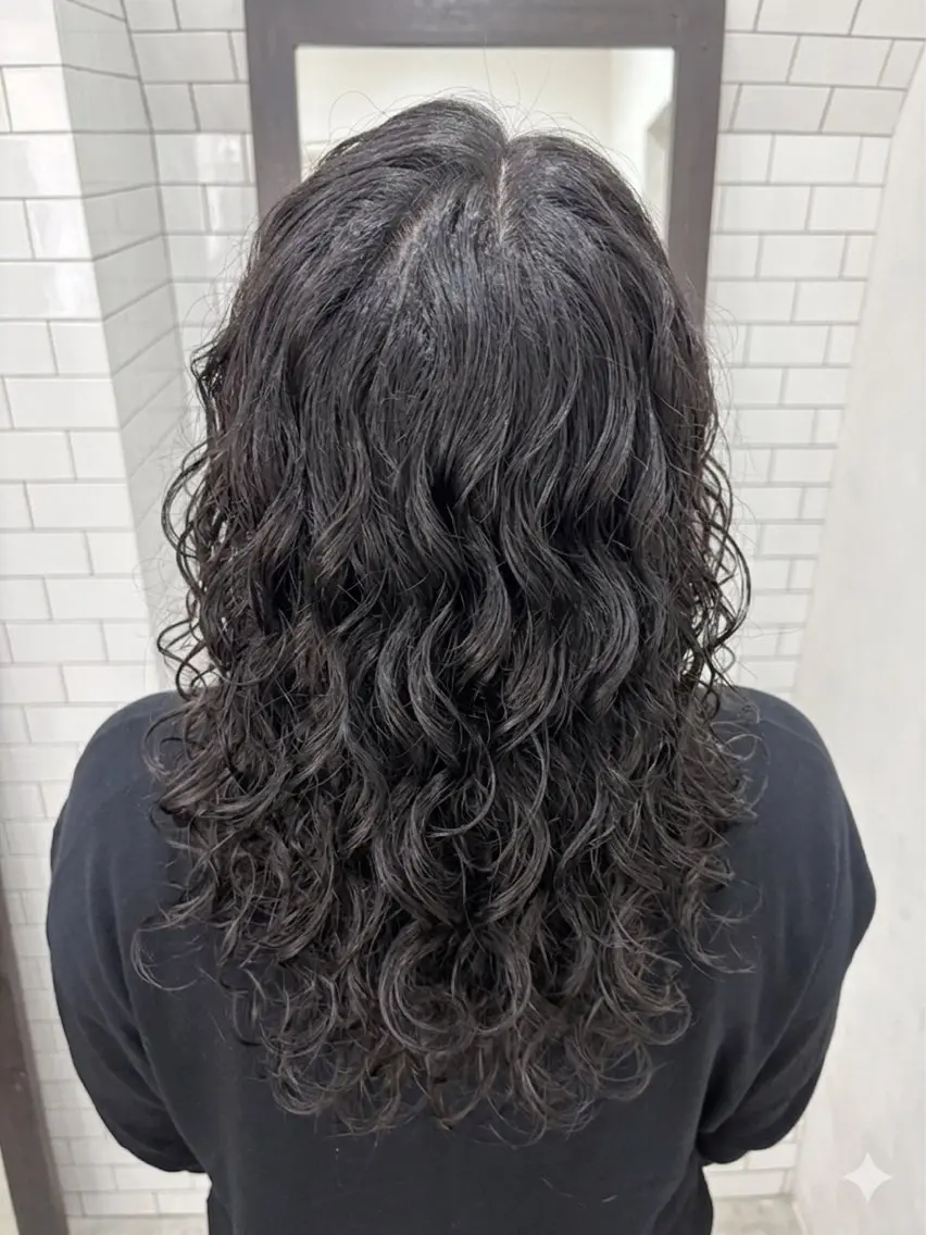 セミロング パーマ セミロングパーマ 外国人風カラー 中区/legare 🌈山村/髪質改善のヘアスタイル