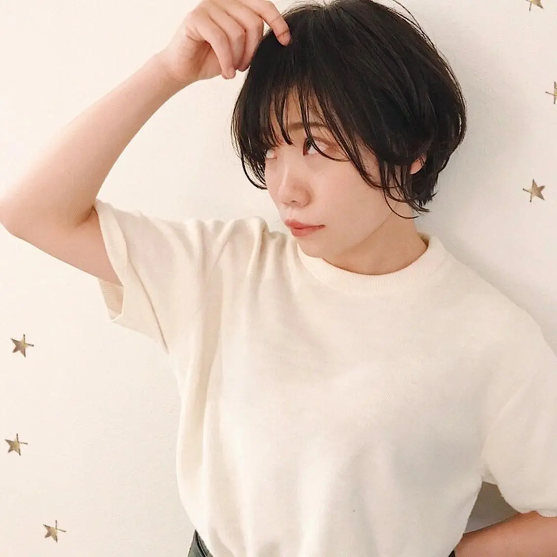 ショート カラー 市川 千夏のヘアスタイル
