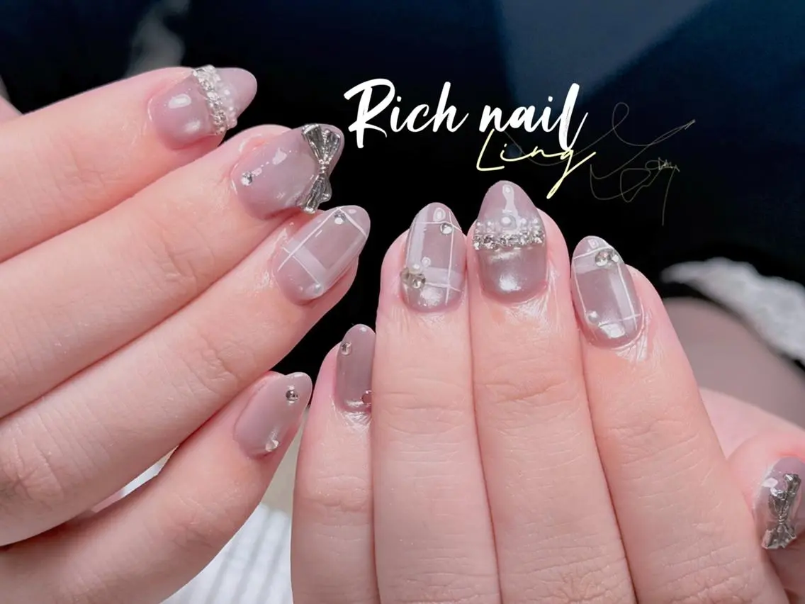 ネイル ハンドネイル ハンドケア Rich Nail 🤲🏻梨央のネイルデザイン