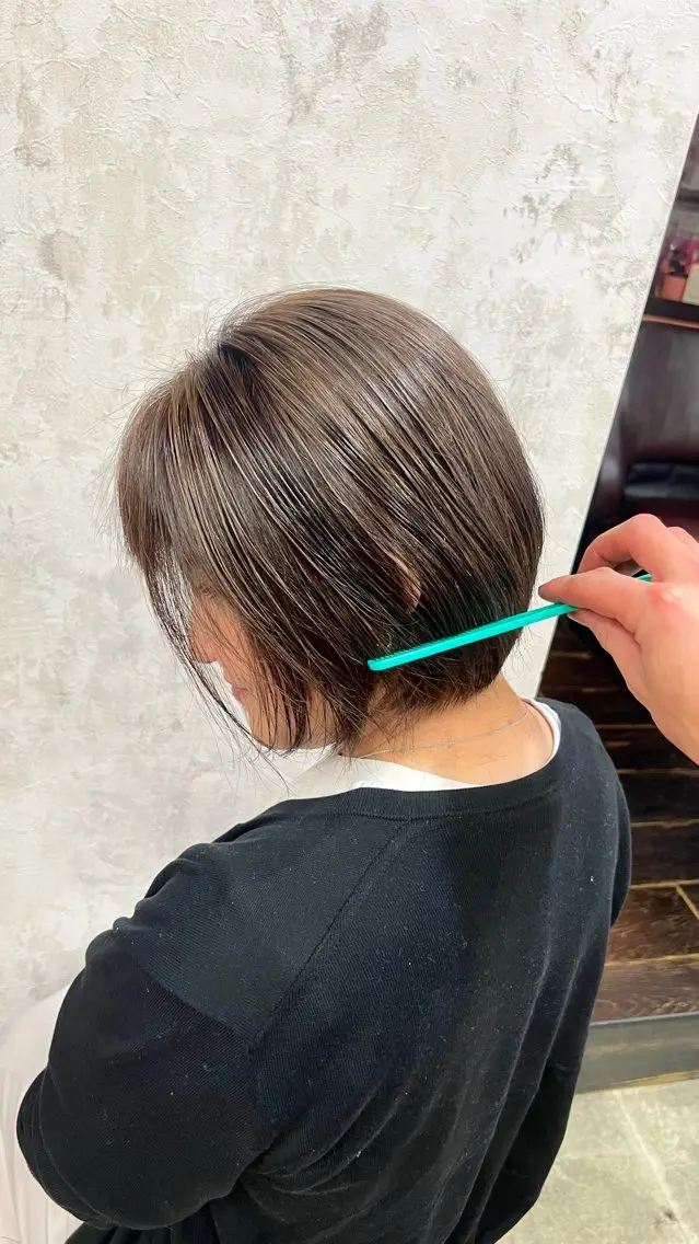 ショート ヘアカラー 末松 佑基のヘアスタイル
