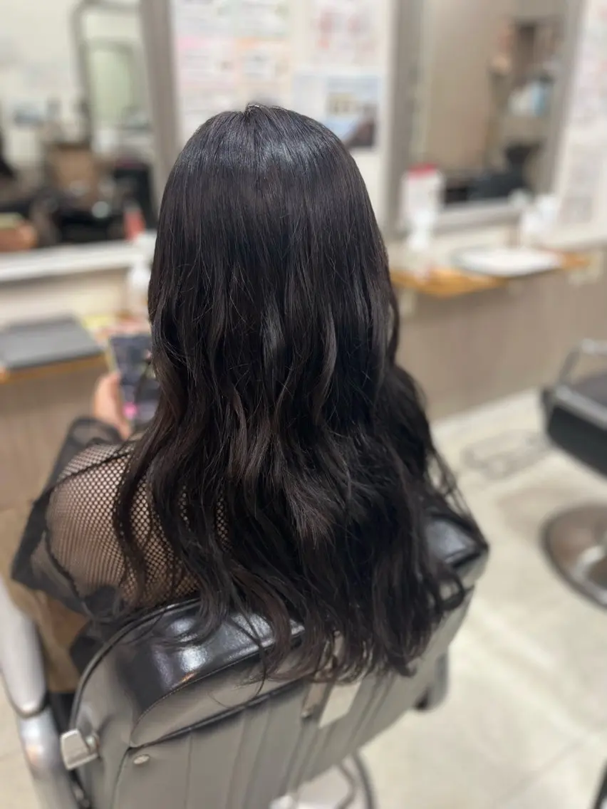 カラー 艶髪🥣透明感カラー 🫧前田奈津実のヘアスタイル