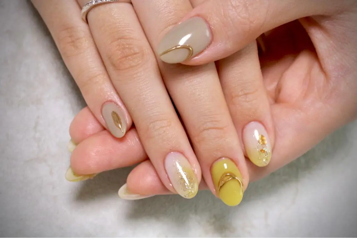 ネイル オーロラネイル カジュアル ジェルネイル ラメ(グリッター) マグネットネイル ハンドネイル MH Nailのネイルデザイン