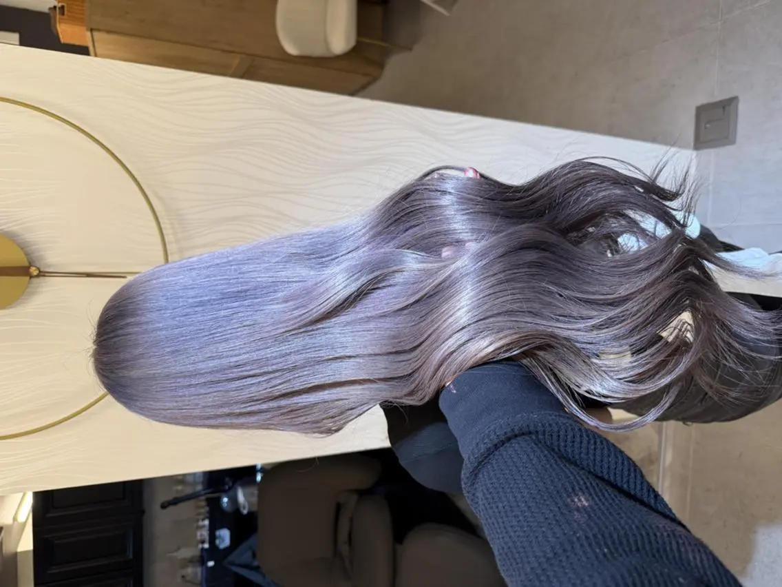 ロング カラー ヘアカラー トリートメント YUNA/ルミエール カラーモデル募集のヘアスタイル