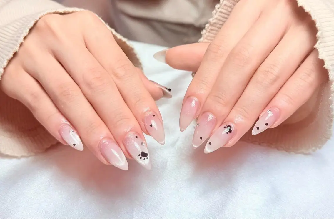 ネイル 長さ出し フレンチネイル 韓国ネイル マグネットネイル ミラーネイル ハンドネイル Kiwami nailsalonのネイルデザイン