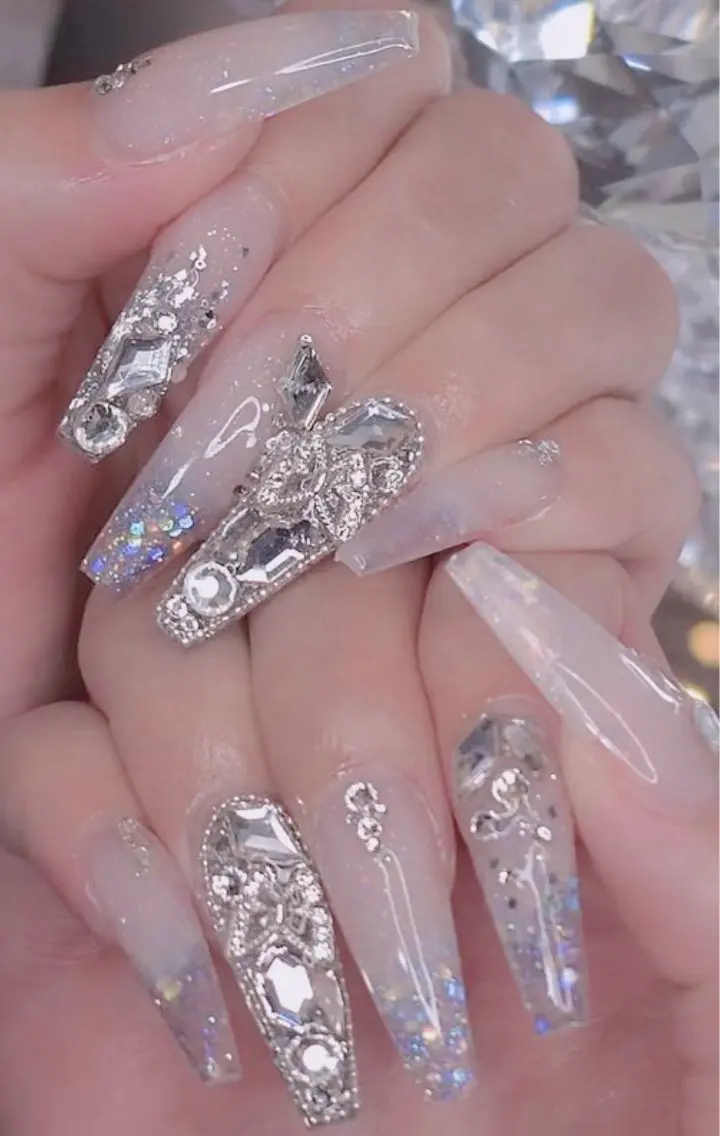 ネイル フレンチネイル ジェルネイル ガラスフレンチ ハロウィン ハート H.baby Nail Salonのネイルデザイン