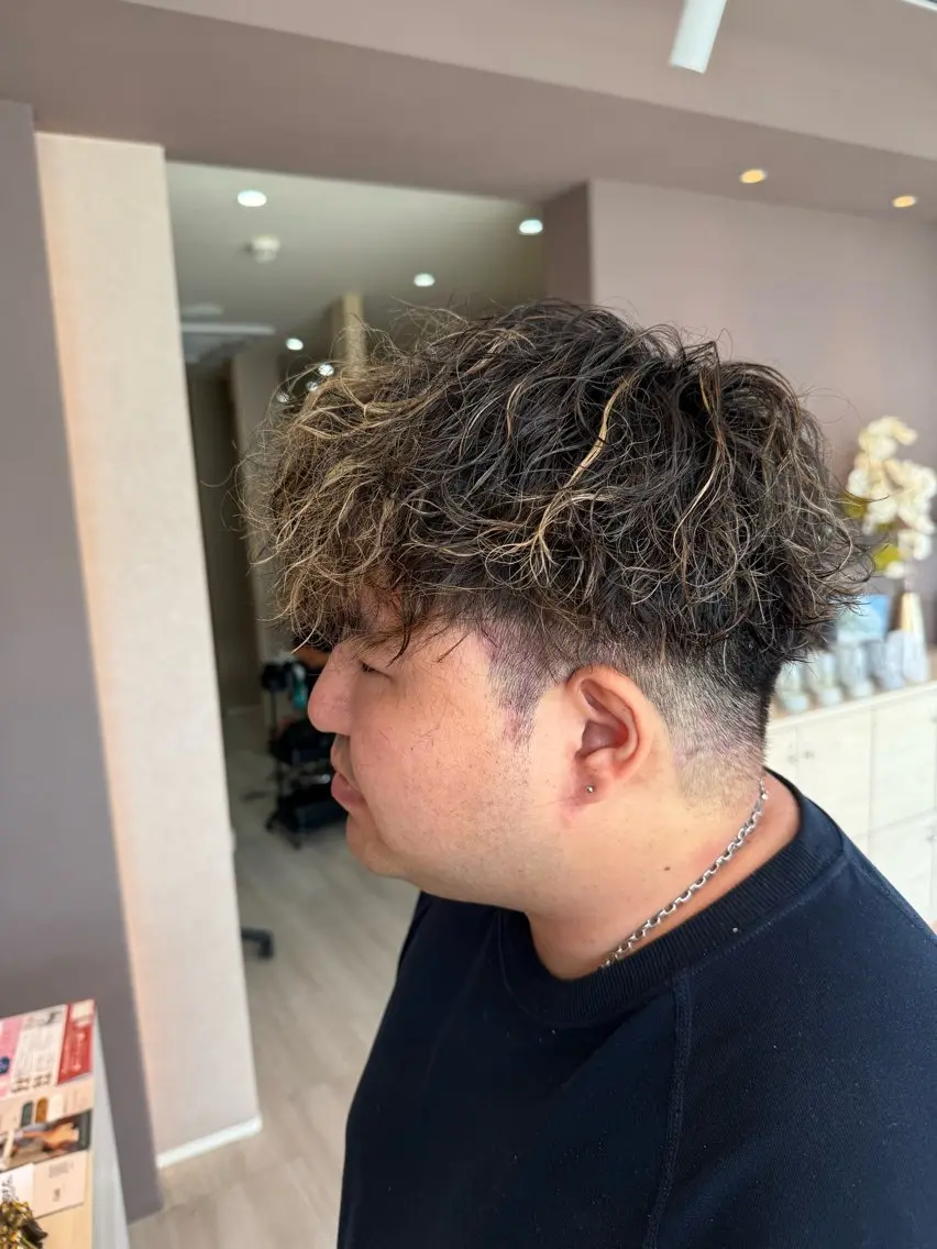 ショート ハイライト カット パーマ Lien.テラダ 各務原スタイリストのヘアスタイル
