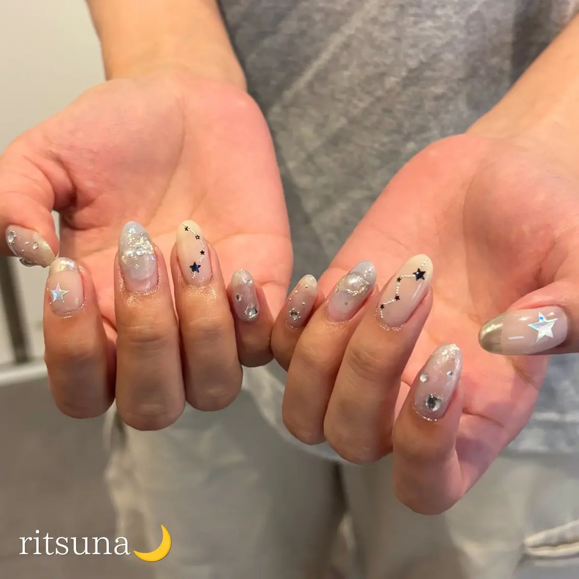 ネイル ハンドネイル ritsuna🌙 nail 堺筋本町のネイルデザイン