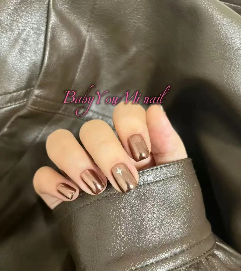 ネイル オーロラネイル フラワーネイル フットネイル フレンチネイル ジェルネイル ハンドネイル BabyYouMi nailのネイルデザイン