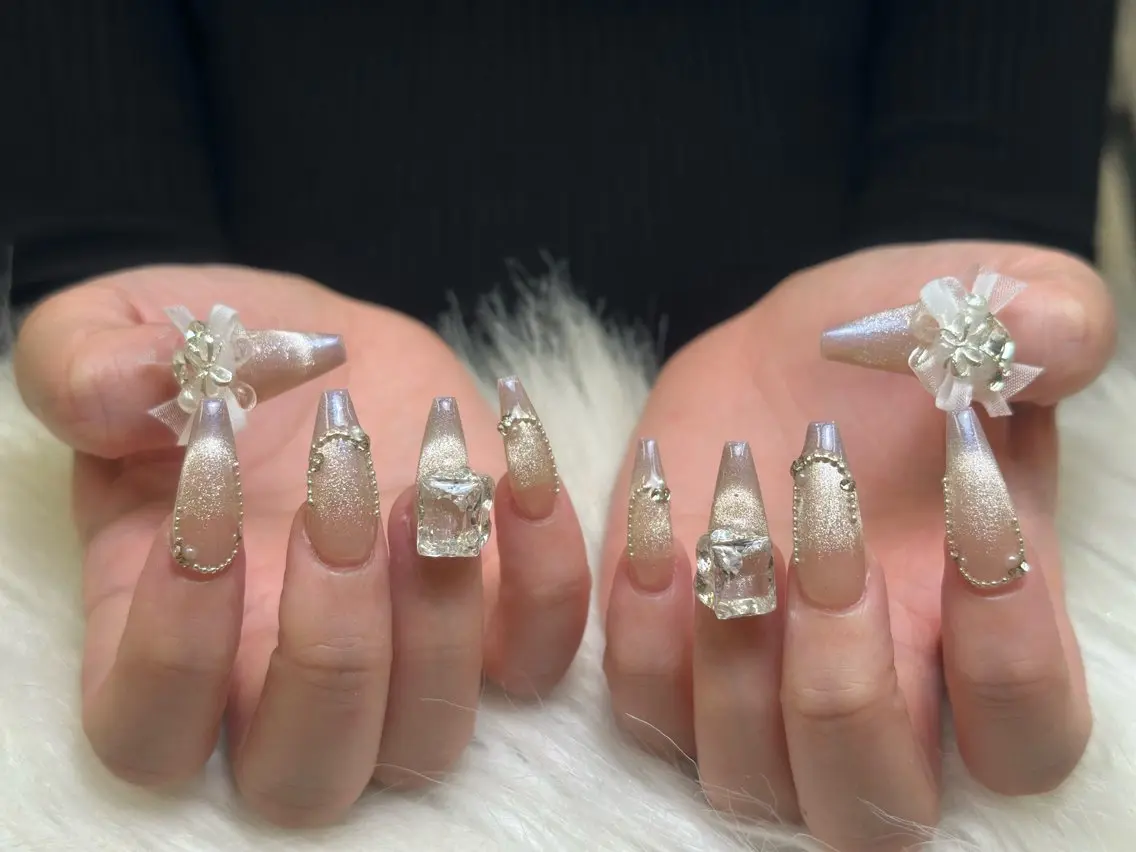 ネイル アートネイル 成人式 ジェルネイル ニュアンスネイル 夏ネイル NIE NAIL Luxeのネイルデザイン