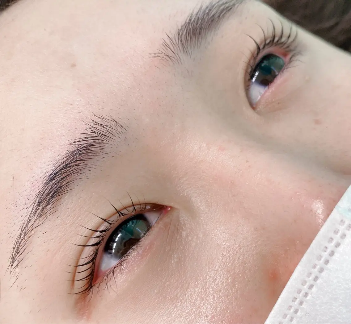 マツエク・マツパ マツパ まつ毛パーマ専門& men's眉AYAの眉毛・アイブロウイメージ