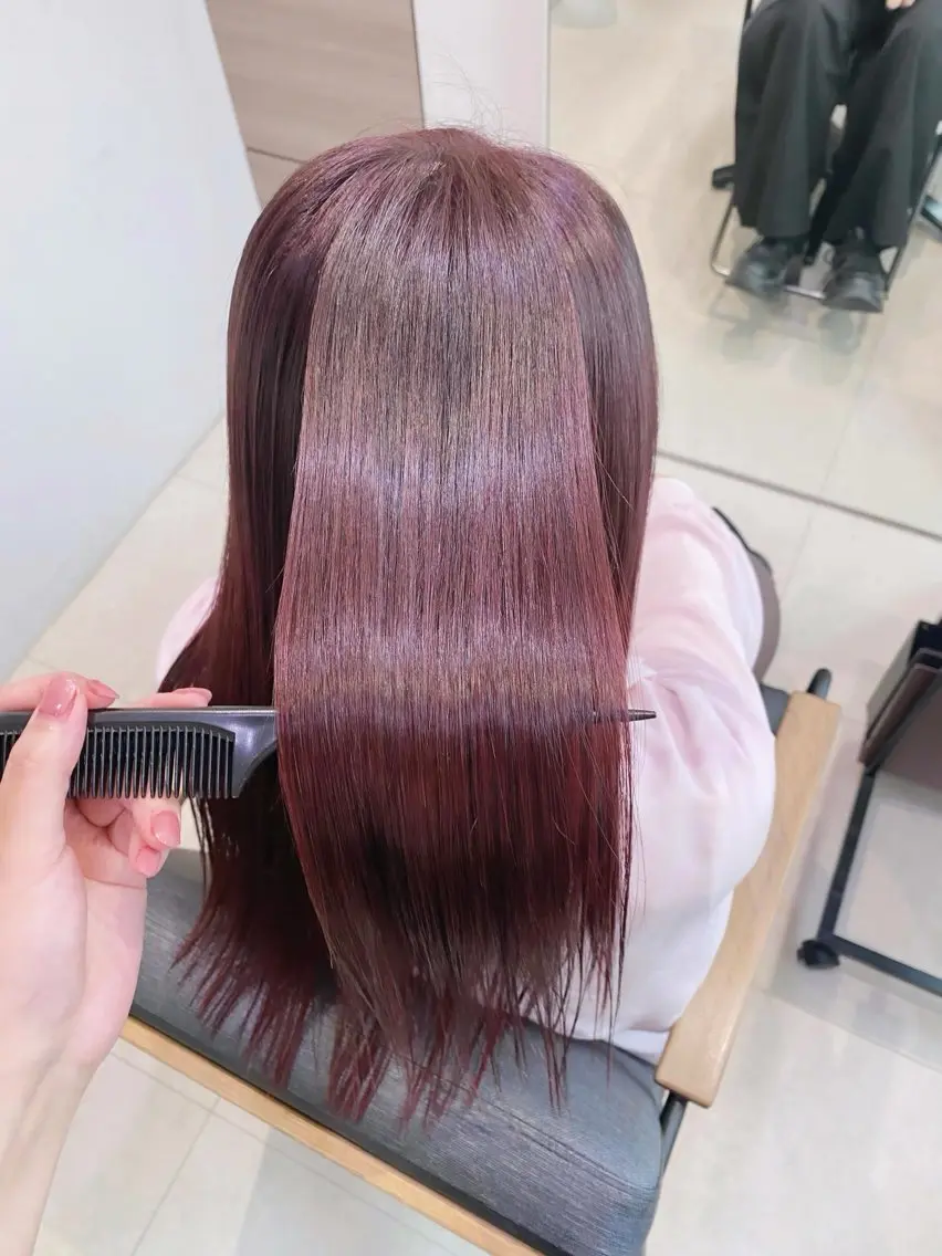 セミロング トリートメント 井出 くるみのヘアスタイル