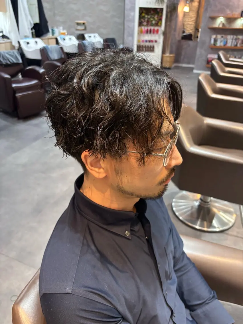 パーマ メンズ メンズパーマ ツイストスパイラルパーマ スパイラルパーマ 湊 芹奈のヘアスタイル
