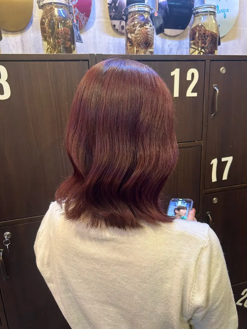 ミディアム カラー ピンクカラー トリートメント ヘアカラー 出川 結菜のヘアスタイル