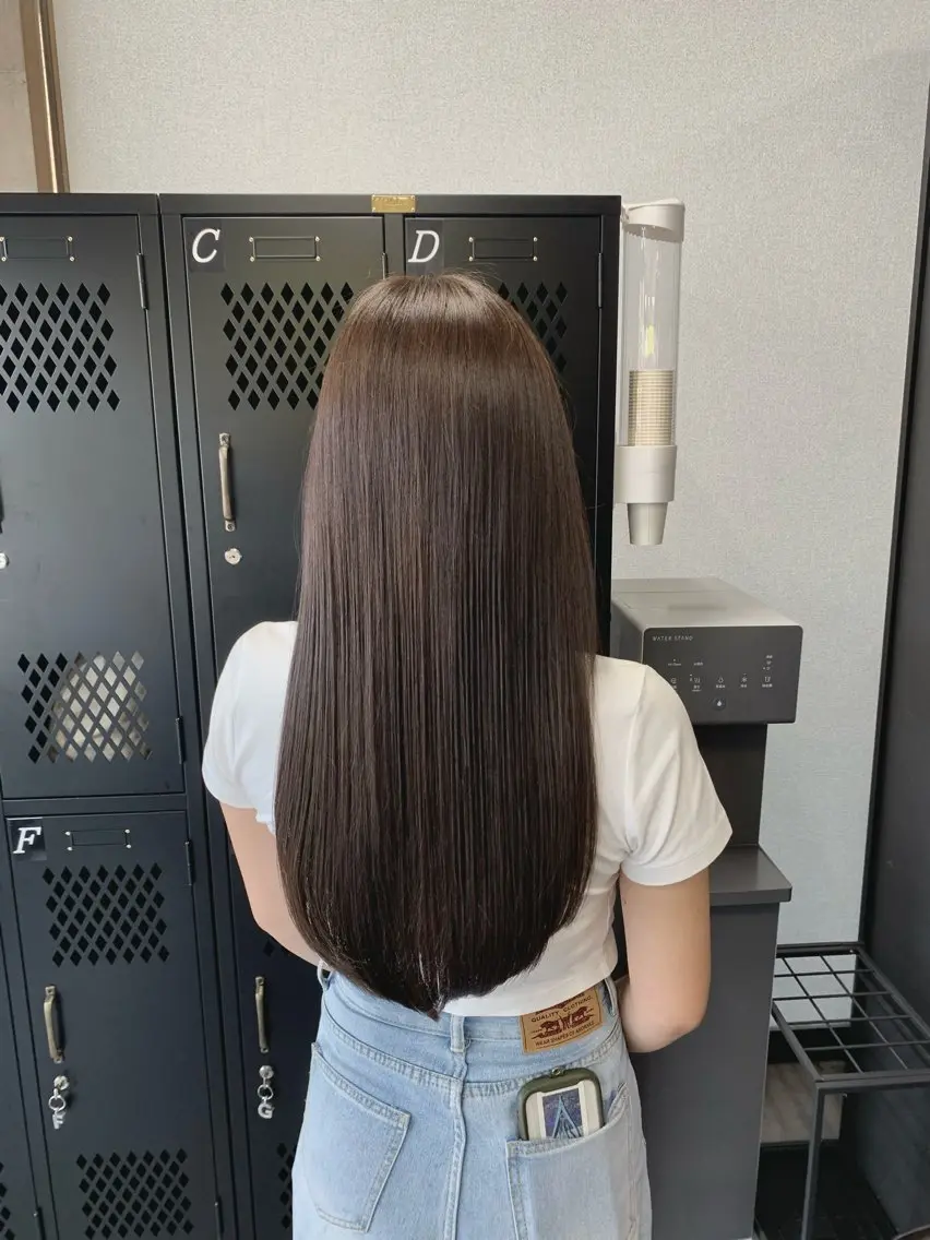 ロング カラー 加藤 藍のヘアスタイル