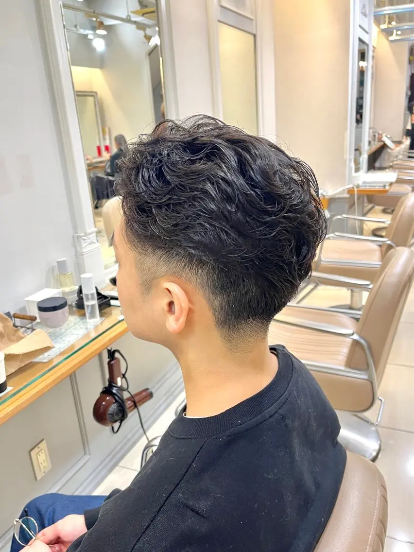 パーマ メンズ オールバック メンズパーマ 横浜/ 佐藤桃香 🦥のヘアスタイル