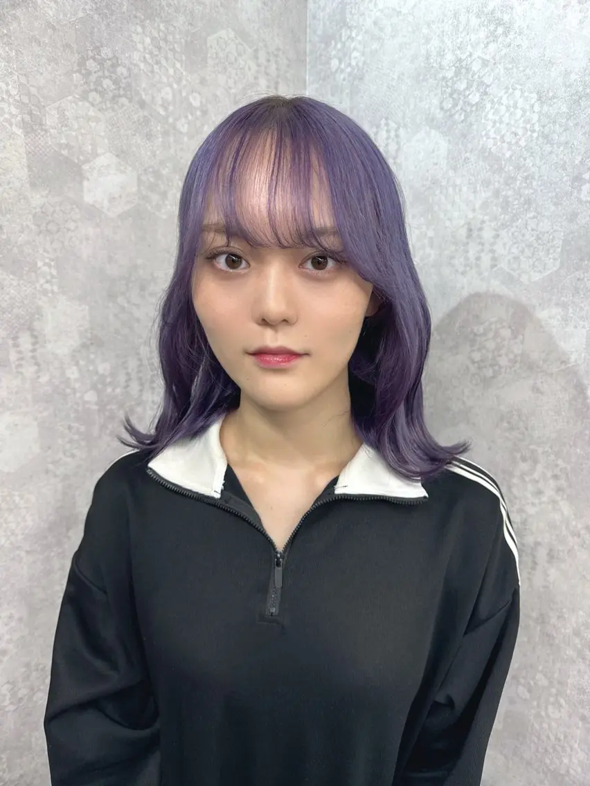 ミディアム カラー ヘアアレンジ ヘアカラー トリートメント ヘアセット 韓国レイヤーカット/ 儚げカラーチナツのヘアスタイル