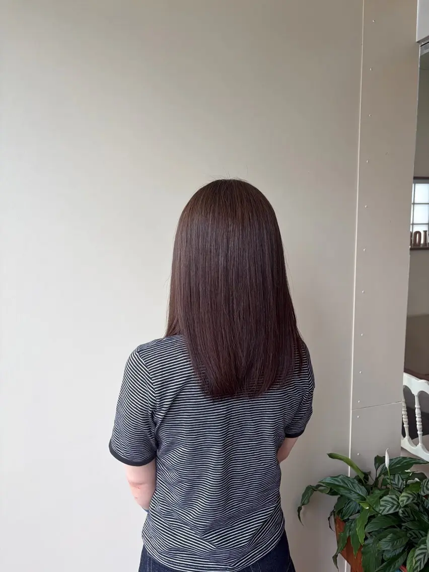 セミロング 髪質改善 レイヤーカット トリートメント 加茂 響のヘアスタイル